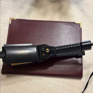 Gold 'N Hot Black Hair straightener
